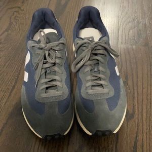 Veja navy sneakers